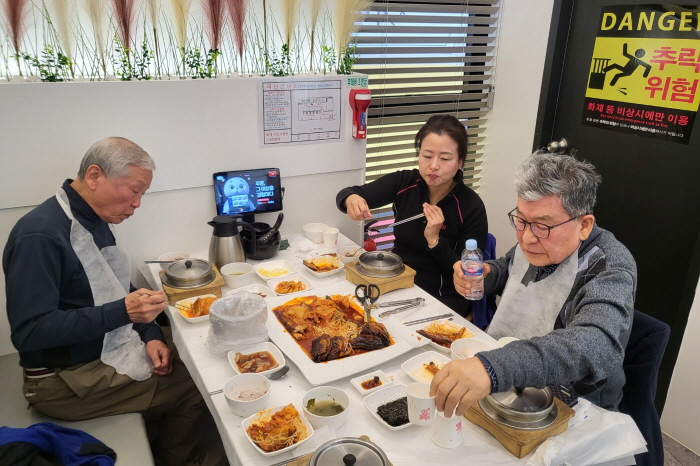 [꾸미기]KakaoTalk_20250227_153318312_24.jpg